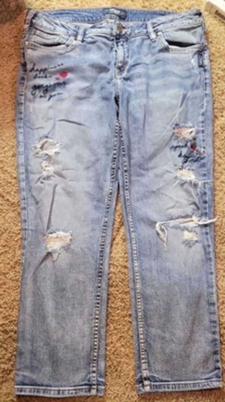 Silver Jeans Womens 32x26 Low Rise Elyse Crop Embroidered Happiness